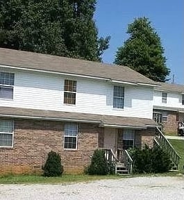Building Photo - 1585 Walter Ln Unit 4 Rental