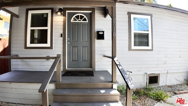 Building Photo - 6516 Pickering Ave Rental