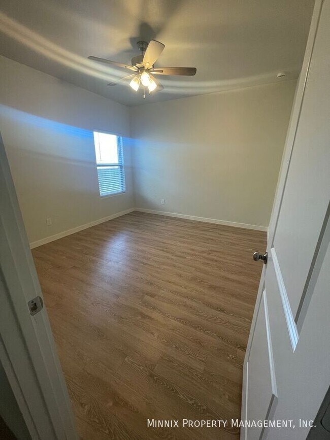 Photo - 5518 120th St