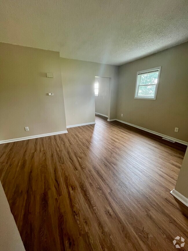 Building Photo - 227 Maple St Unit 227 Rental