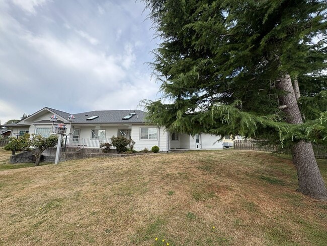 Photo - 1714 Bakerview Ct