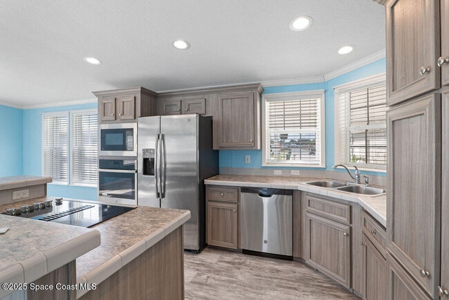 Photo - 805 Beech Ct