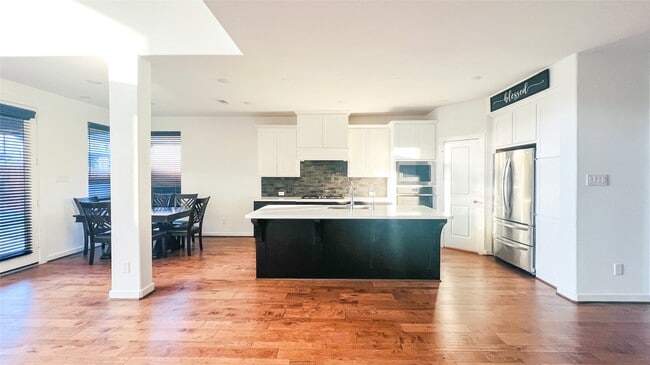 Photo - 4218 Sage Glen Ln