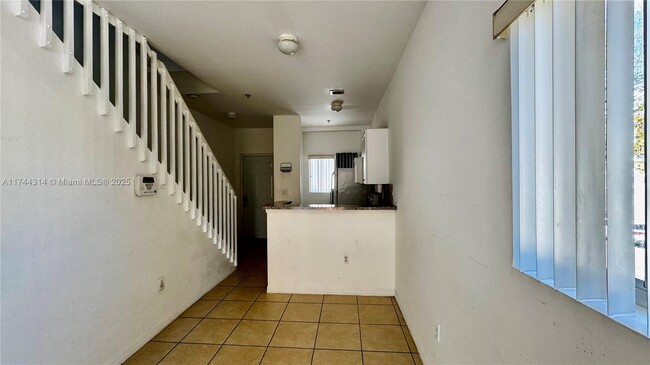 Photo - 928 SW 3rd St Condo Unit 201