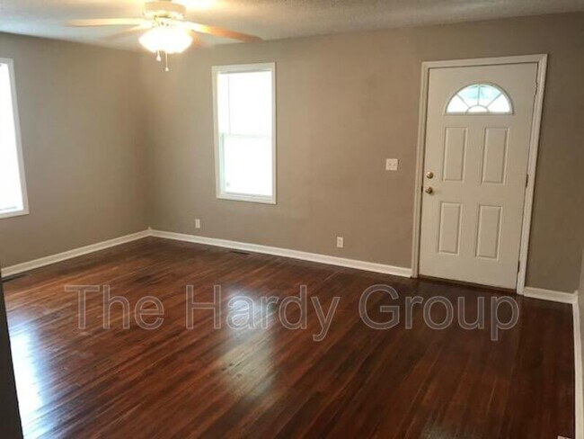 Photo - 300 E Fort St