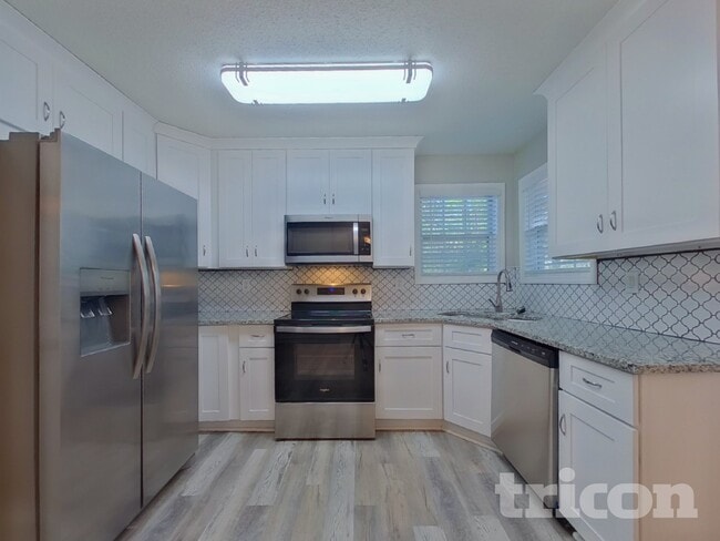 Photo - 51 Chesapeake Way