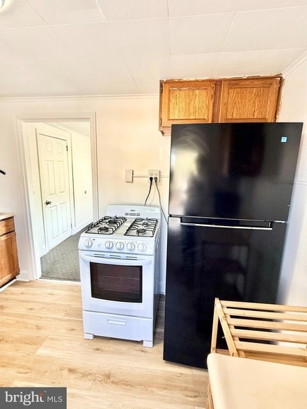 Photo - 255 Beech St