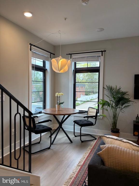 Photo - 7517 Ridge Ave