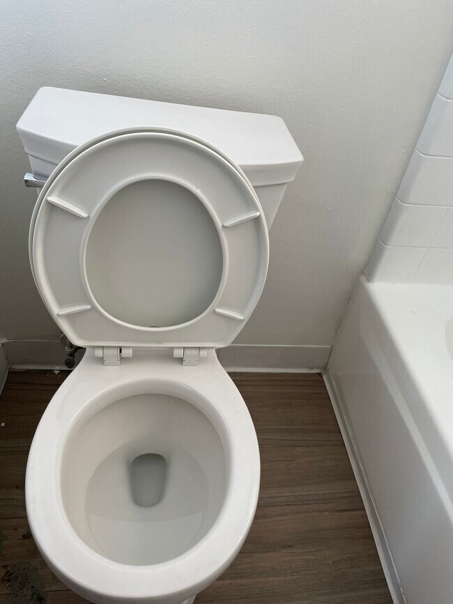 Photo - 3155 Rosecrans Ave Apartamentos Unidad #32