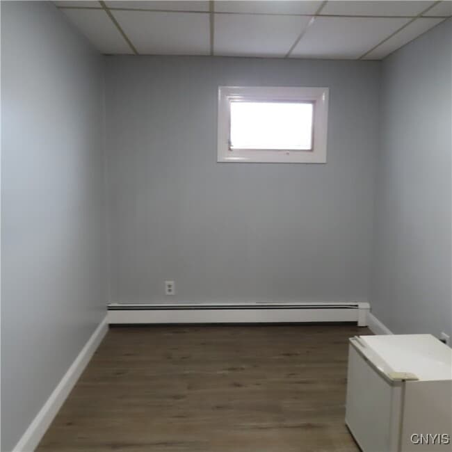 Photo - 4449 E Genesee St