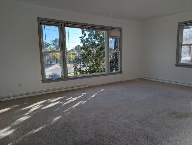 Photo - 26631 Lakeshore Blvd