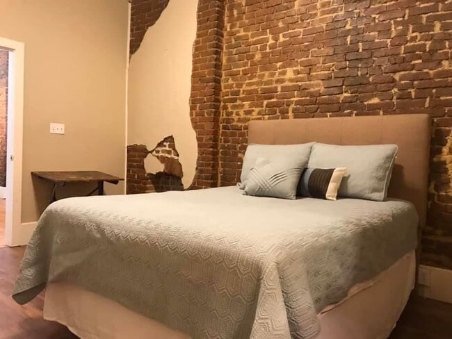 Bedroom 1 - 1512 Walnut St Unit D