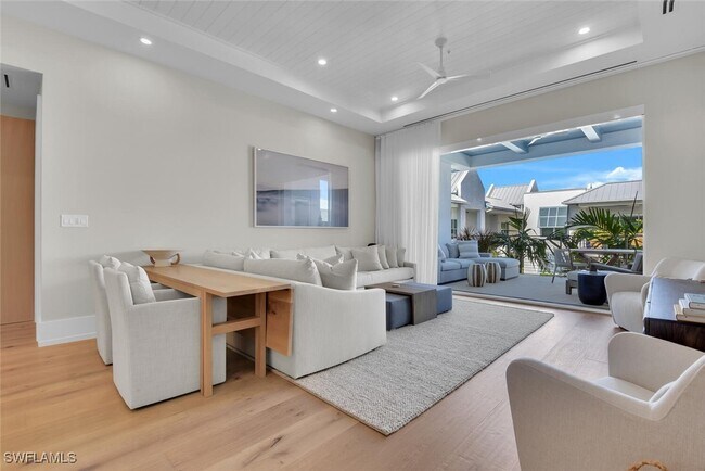 Photo - 201 8th St S Unit 311