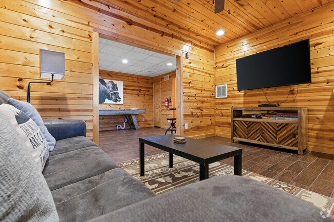 Building Photo - 202 Oak Ledge Rd Unit ID1224422P Rental
