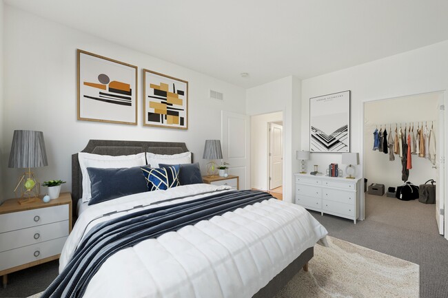 Photo - Camelot at Federal Hill