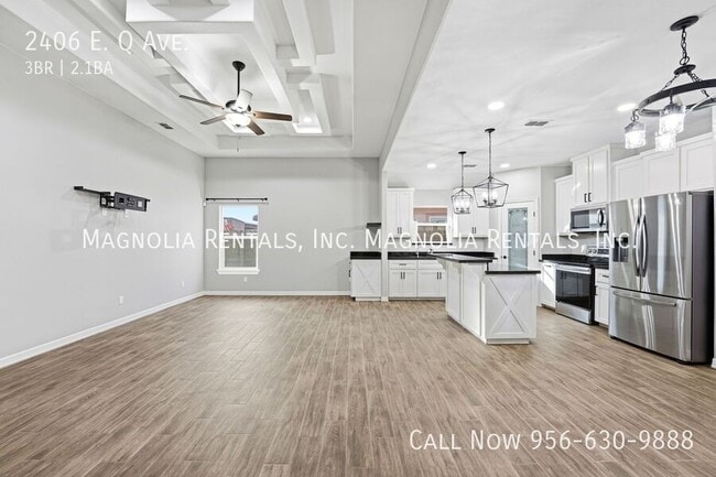 Photo - 2406 E Q Ave
