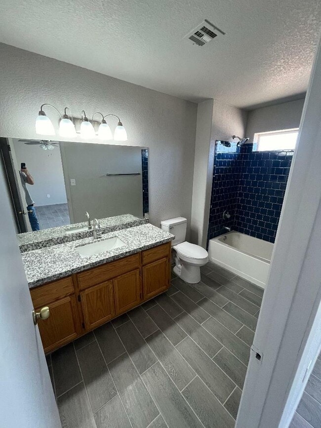 Photo - 11361 E 27th St