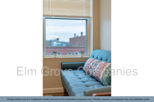 Photo - 7 S State St