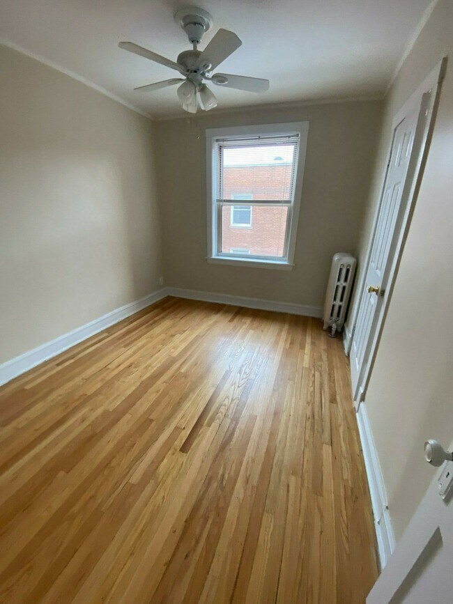 Photo - 2350 W Touhy Ave Unit 3I
