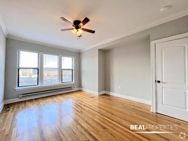 Building Photo - 0 bedroom in CHICAGO IL 60640 Unit 410 Rental