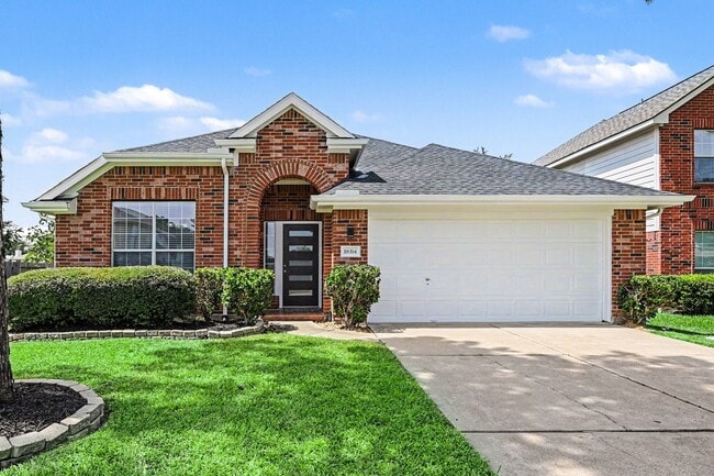 Building Photo - 18314 Manorcliff Ln