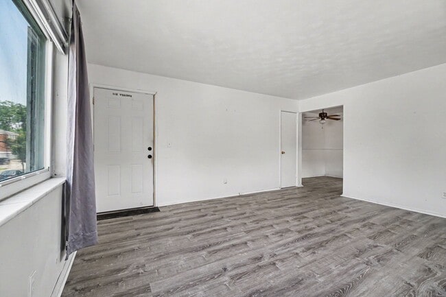 Photo - 3635 Northdale Pl