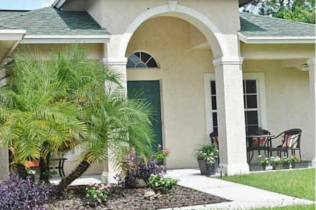 Photo - 4542 SW Savona Blvd