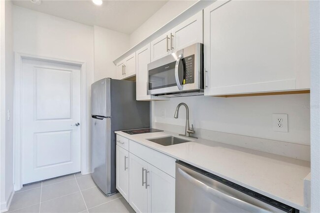 Photo - 3257 Addison Blvd