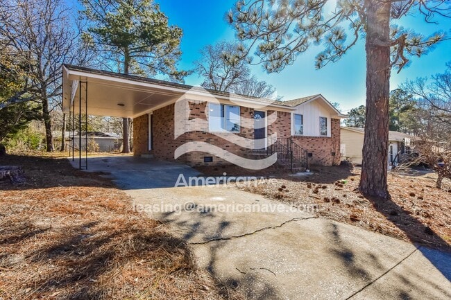 Building Photo - 2124 Sandy Run Dr