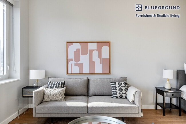 Photo - 3 Tingey Sq SE Unit FL5-ID275