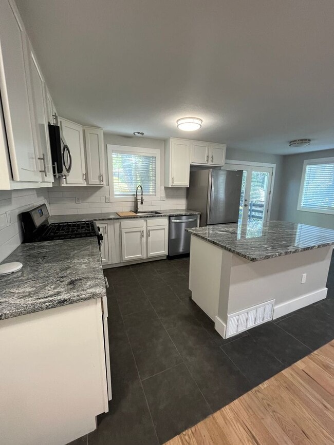 Photo - Discover Comfort and Elegance: Immaculate 4-Bedroom, 3-Bathroom Ranch Home Nestled in the Cotton ...