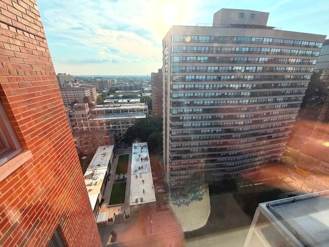 Photo - 2909 N Sheridan Rd Unit 1801