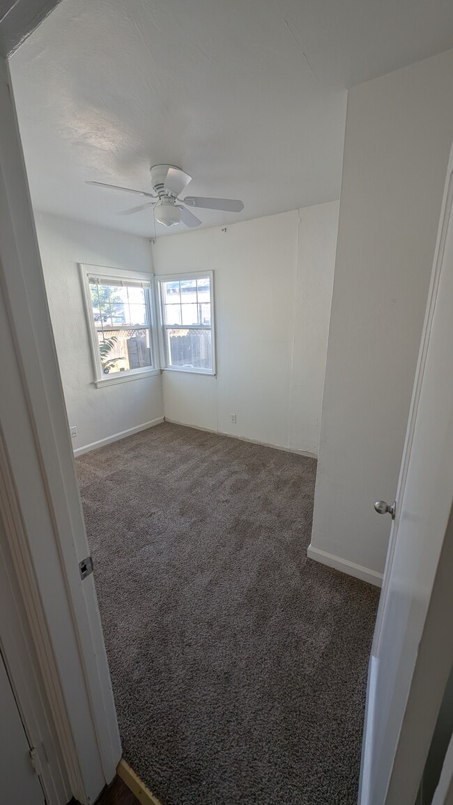 Photo - 3403 V St
