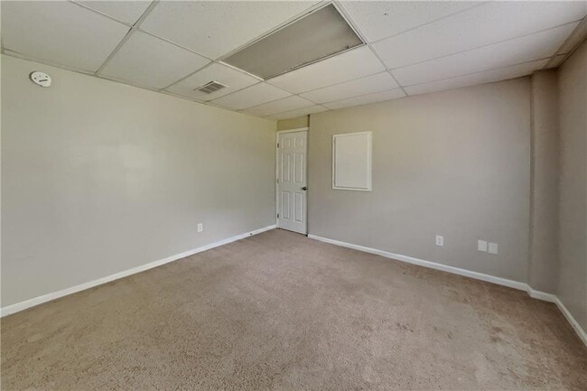 Photo - 100 St Ann St