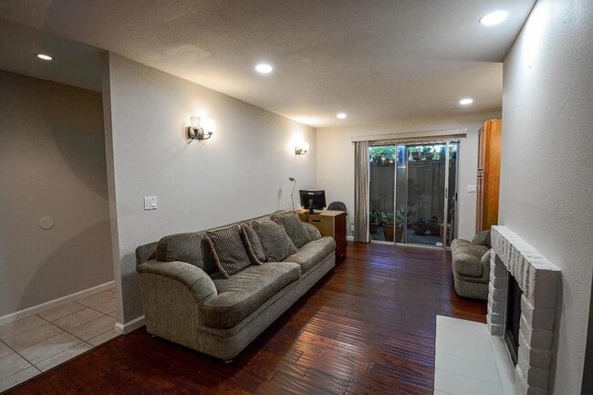 Photo - 259 N Capitol Ave Rental