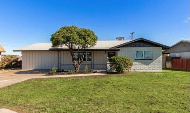 Photo - 1449 N Wycliff Cir Casa