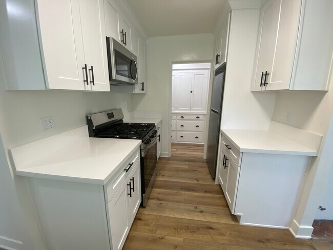 Photo - 4021 Duquesne Ave