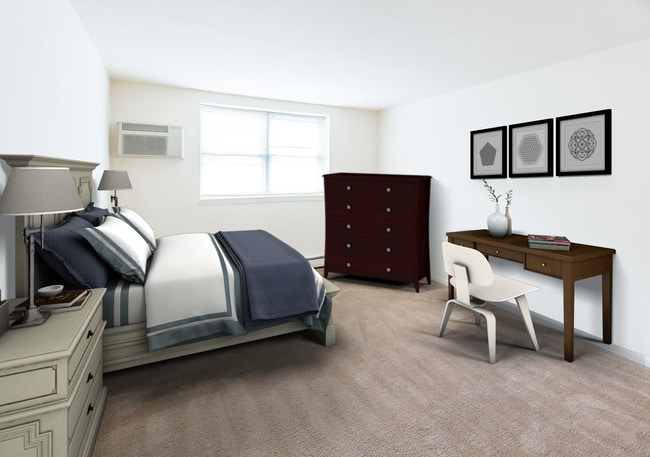 Photo - Elron Apartments