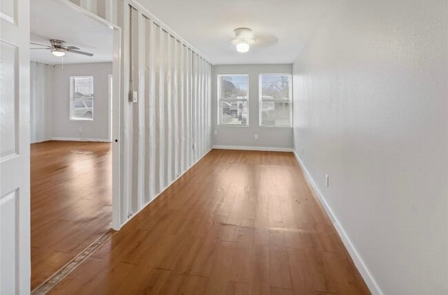 Photo - 3541 Mt Pleasant St