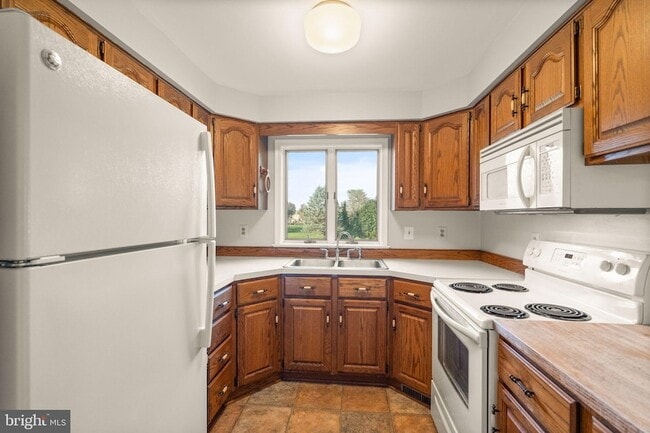 Photo - 318 Evergreen Mills Rd Rental