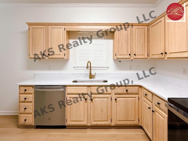Photo - 158 Sugar Dr