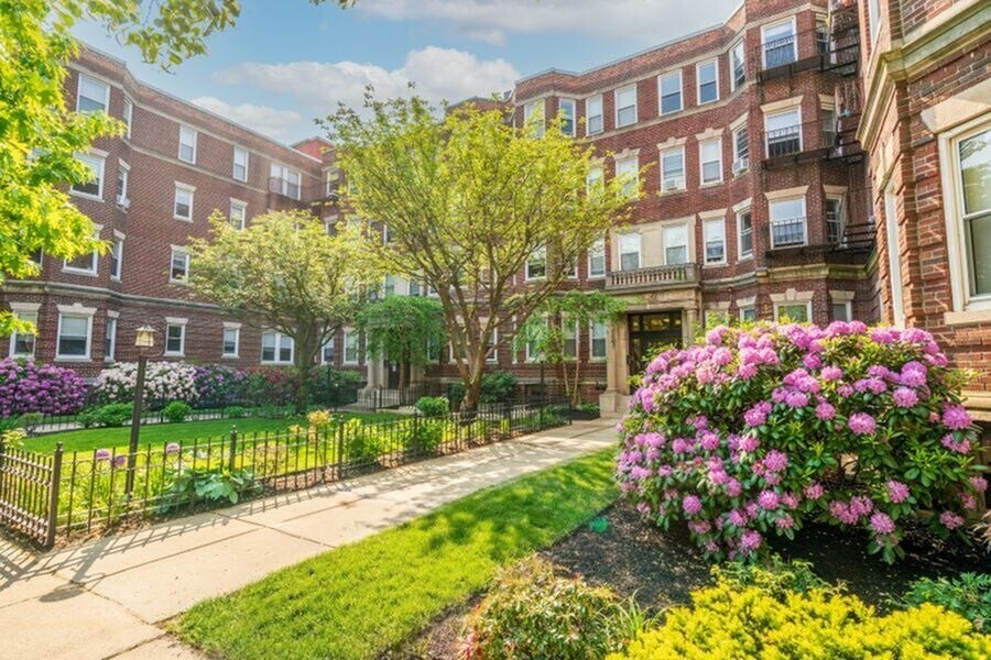 Photo - 106 Queensberry St Unit 5