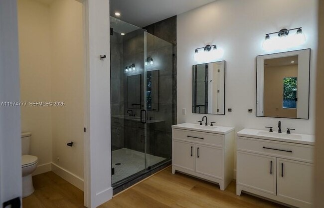 Photo - 112 NW 24th Ct