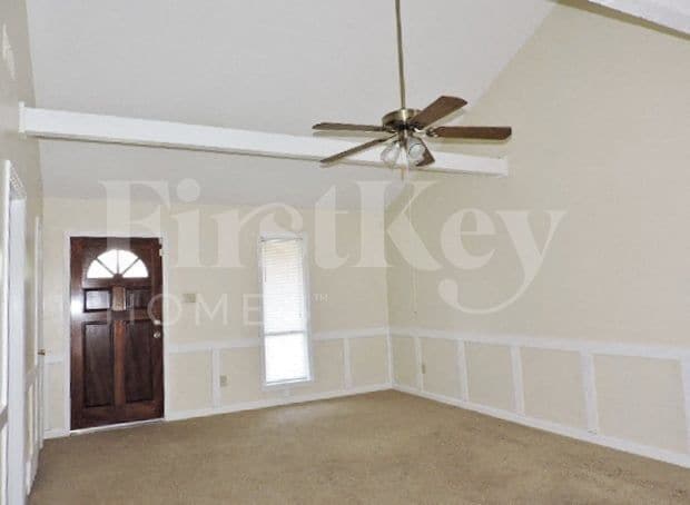 Photo - 7197 Deventer Cove