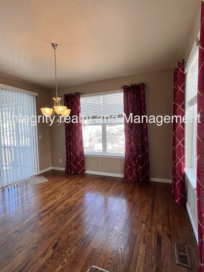 Photo - 4 Bed/3 Bath, 3,550 Sqft -1057 Clear Sky Way Castle Rock, CO 80109