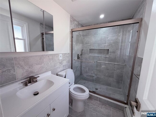 Photo - 31 Chestnut St