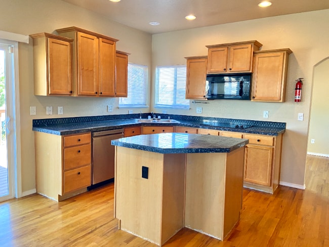 Photo - 8160 Cassabella Ct