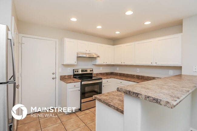 Photo - 1710 W Quick Draw Way