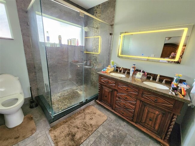 Photo - 956 NW 126th Ter