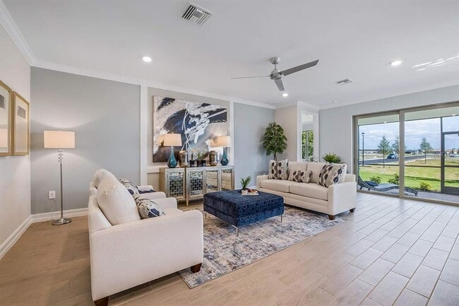 Photo - 748 Ravello Blvd